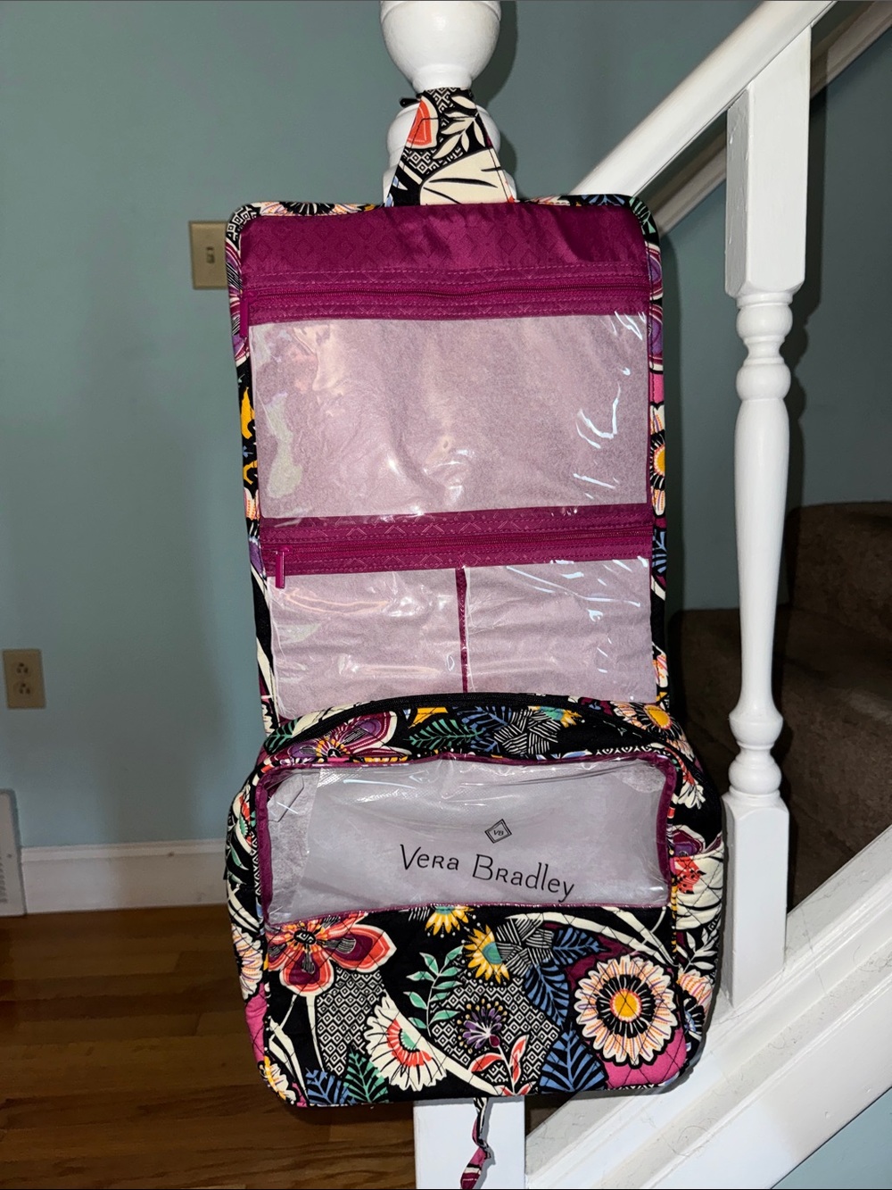 Vera Bradley Black Floral Hanging Makeup Organizer with Magenta Accents nwt
